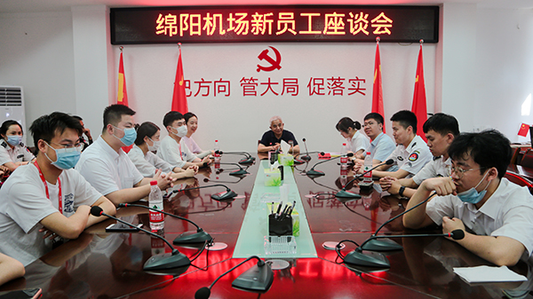 “助力鄉(xiāng)村振興，踐行艱苦奮斗” 將新員工黨性教育活動搬到對口幫扶村4.jpg